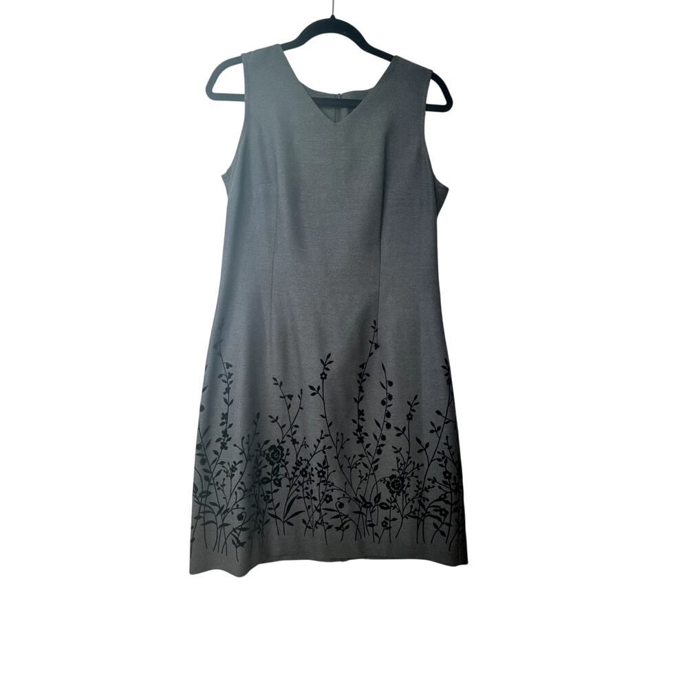 Hillard & Hansen Grey Sleeveless Dress with Black Border and Floral Print
